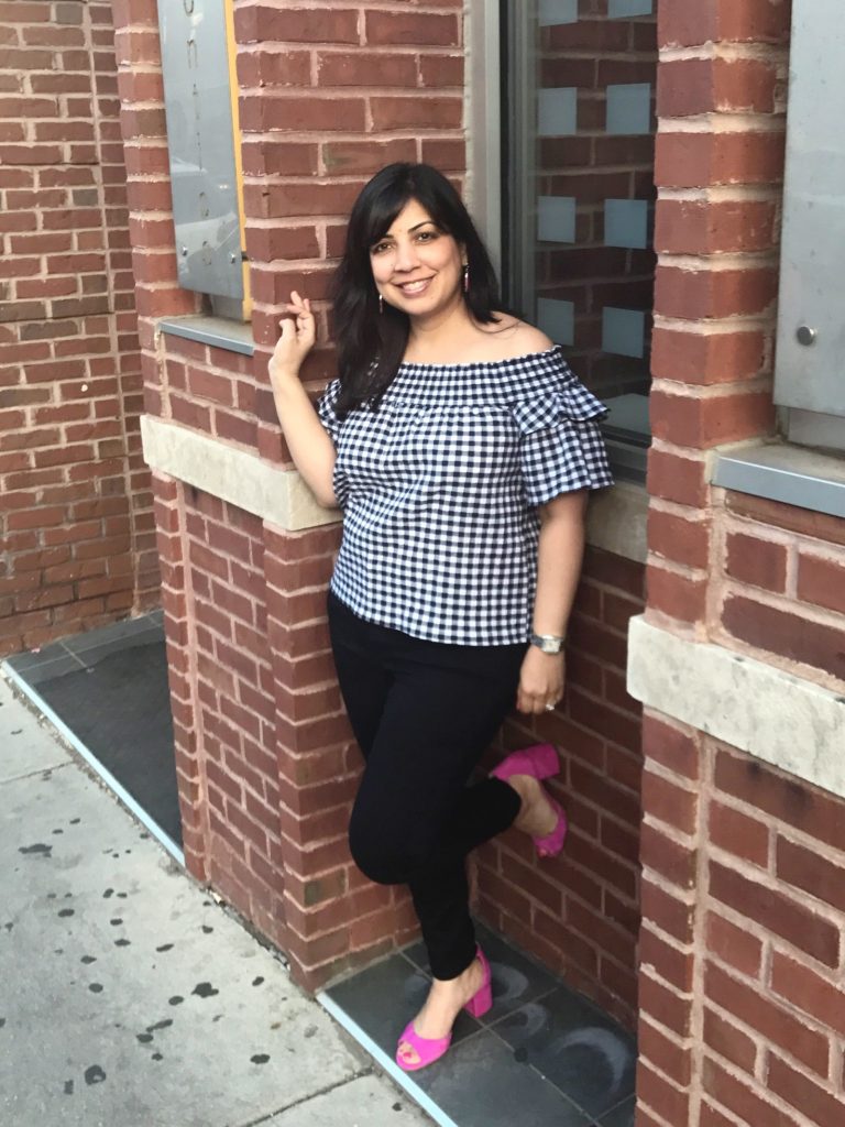 Gingham and Hot Pink Weekend Wear | @KissedWithCurves