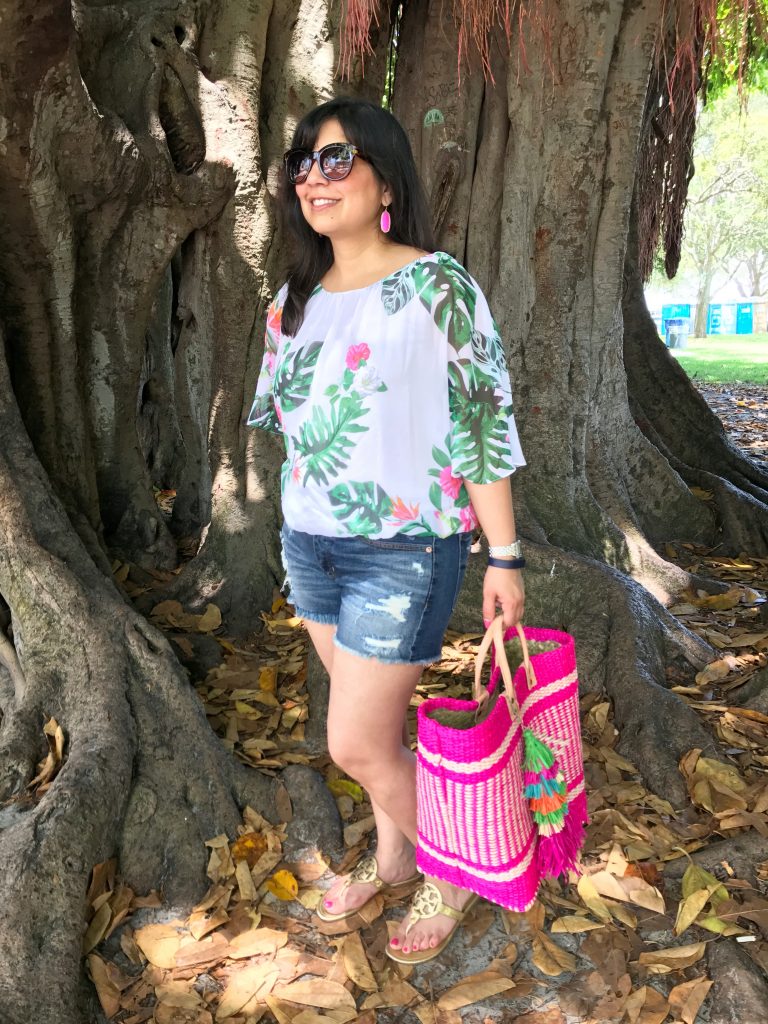 One Top Four Ways | @KissedWithCurves