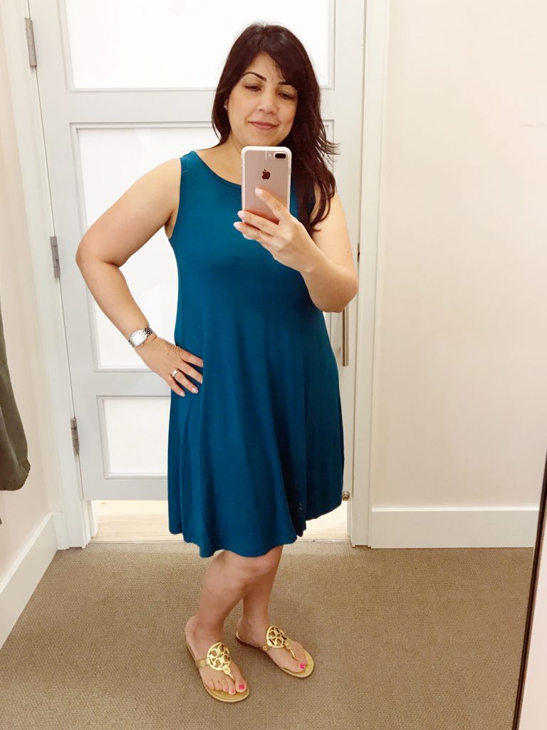 August 2017 LOFT Dressing Room Diaries | @KissedWith Curves
