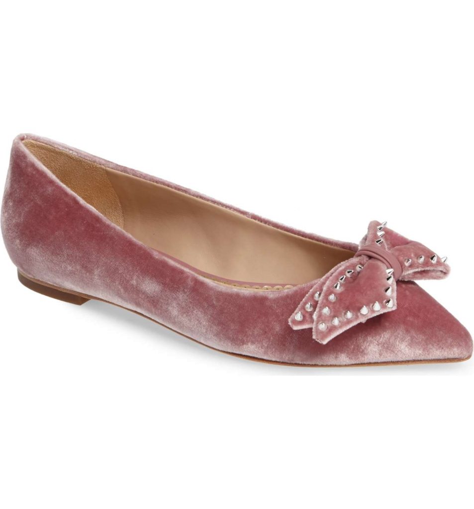 Fall 2017 Trend Talk: The Color Pink | @KissedWithCurves