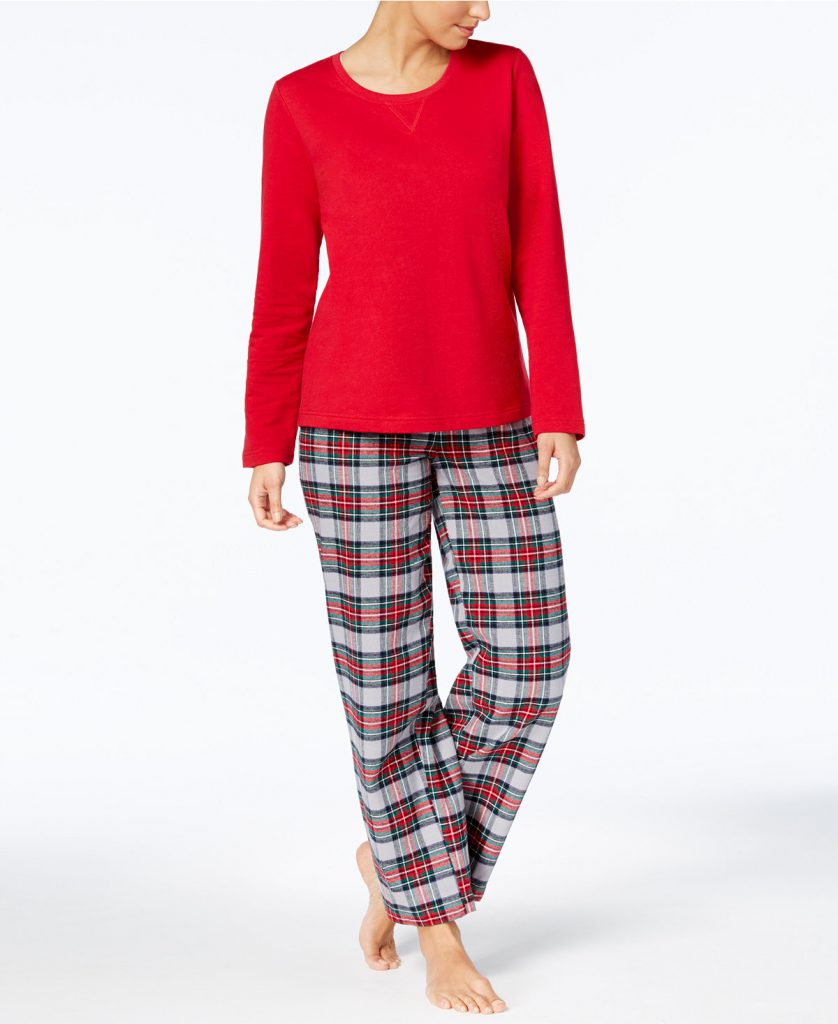 Kissed With Curves 2017 Holiday Gift Guide - Pajamas 