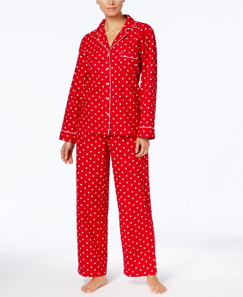 Kissed With Curves 2017 Holiday Gift Guide - Pajamas 