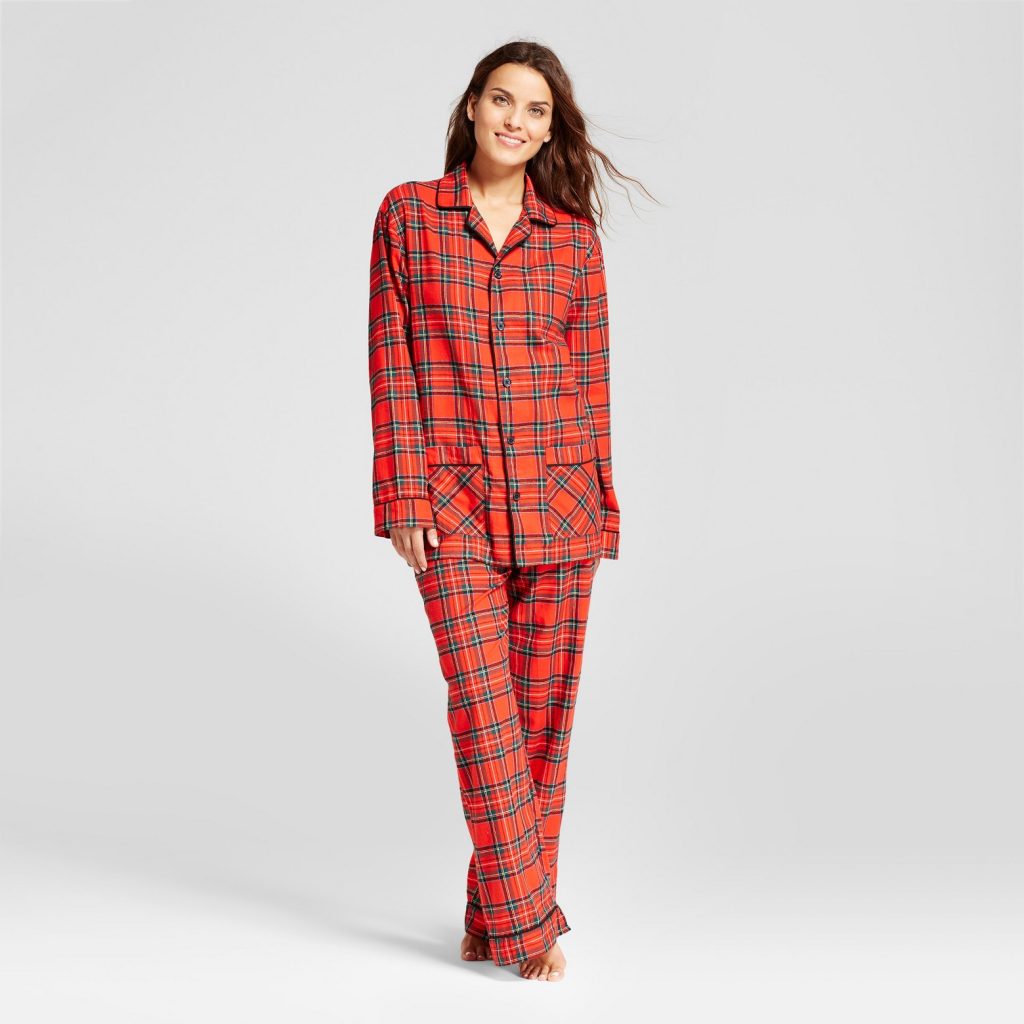 Kissed With Curves 2017 Holiday Gift Guide - Pajamas 
